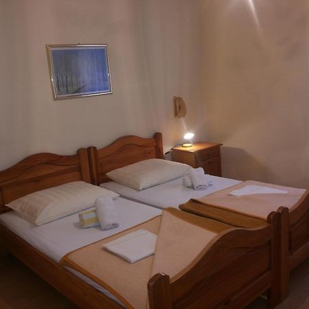 Bed & Breakfast بنجول الغرفة الصورة
