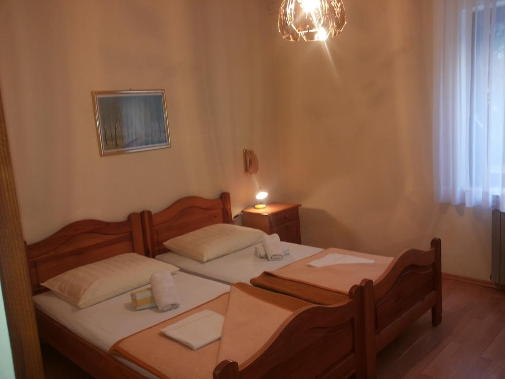 Bed & Breakfast بنجول الغرفة الصورة