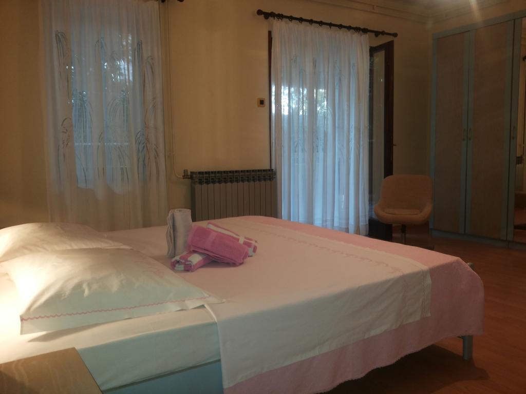 Bed & Breakfast بنجول الغرفة الصورة